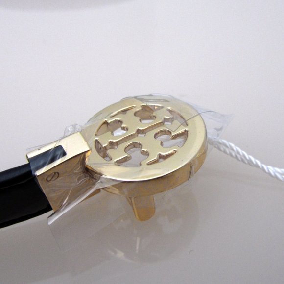 SOLD * Tory Burch Reversible Patent Matte Belt - Picture 4 of 6